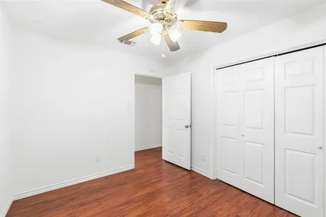 7009 Youpon Drive Galveston TX 77551
