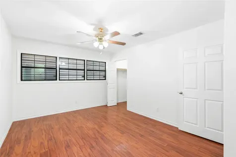 7009 Youpon Drive Galveston TX 77551