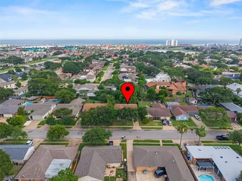 7009 Youpon Drive Galveston TX 77551