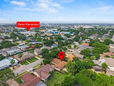7009 Youpon Drive Galveston TX 77551