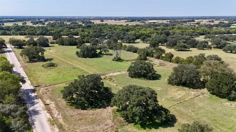 Lot 4 Harvell Lane Schulenburg TX 78956