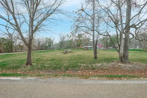 26 Lakeview Drive Huntsville TX 77320