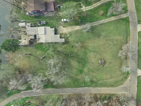 26 Lakeview Drive Huntsville TX 77320