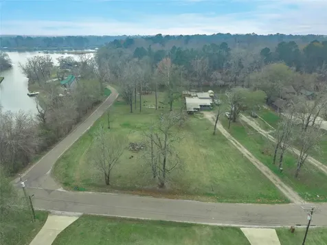 26 Lakeview Drive Huntsville TX 77320
