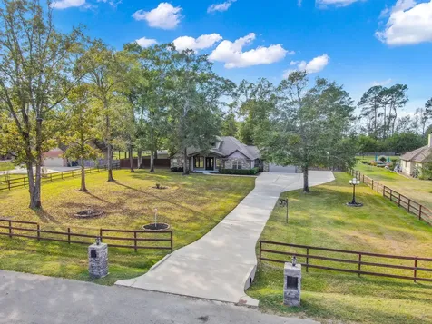11486 Oak Springs Drive Willis TX 77378