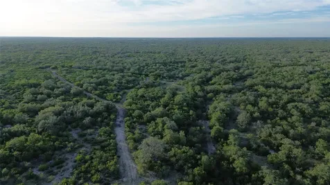 6104 Lucas Road Goliad TX 77963