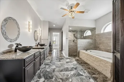527 Lily Lane Rosharon TX 77583