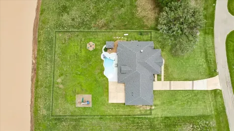 527 Lily Lane Rosharon TX 77583