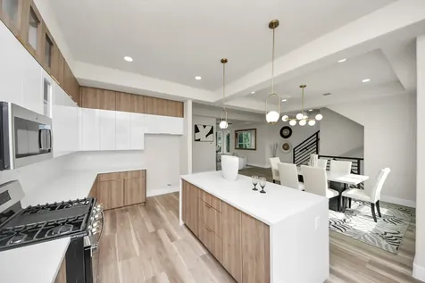2016 Blodgett Street Houston TX 77004