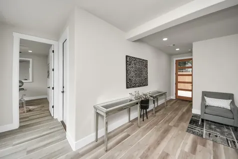 2016 Blodgett Street Houston TX 77004