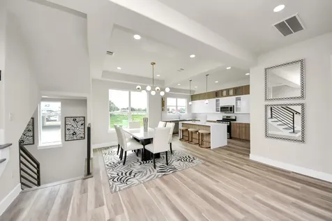 2016 Blodgett Street Houston TX 77004