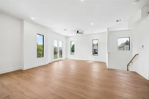 1329 W 22nd Street Houston TX 77008