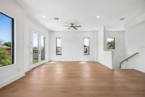 1329 W 22nd Street Houston TX 77008