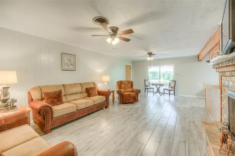 11408 Us Highway 190 E Livingston TX 77351
