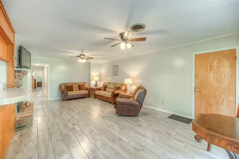 11408 Us Highway 190 E Livingston TX 77351