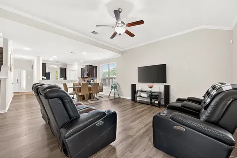 8 Landscape Court Conroe TX 77301