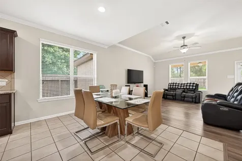 8 Landscape Court Conroe TX 77301
