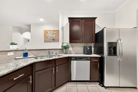 8 Landscape Court Conroe TX 77301
