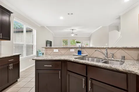 8 Landscape Court Conroe TX 77301