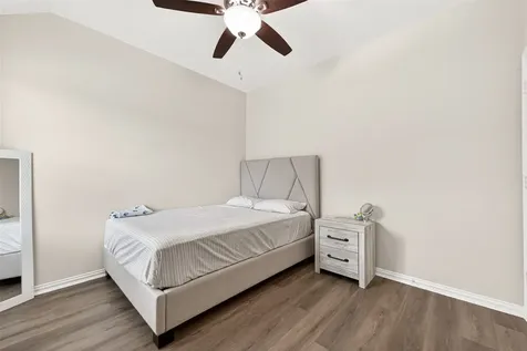 8 Landscape Court Conroe TX 77301