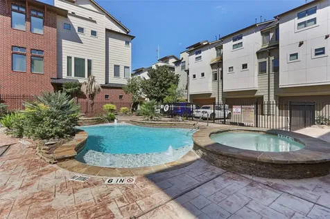 1905 Summer Street Houston TX 77007