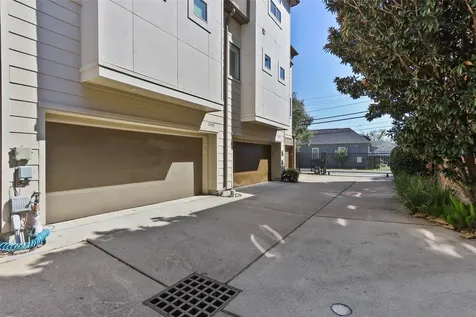 1905 Summer Street Houston TX 77007