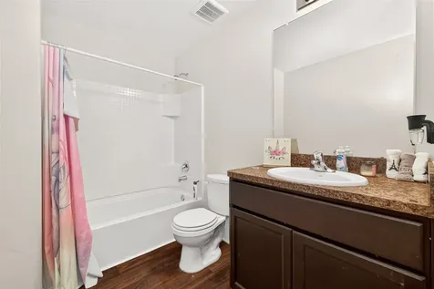 10538 Pine Landing Drive Houston TX 77088