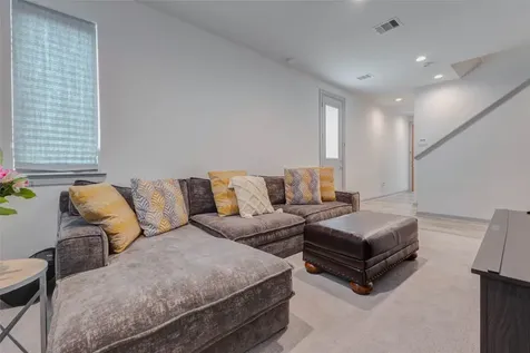 4502 Buck Street Houston TX 77020