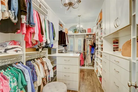 62 Pipers Walk Sugar Land TX 77479