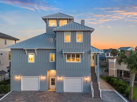 1311 Oahu Drive Tiki Island TX 77554