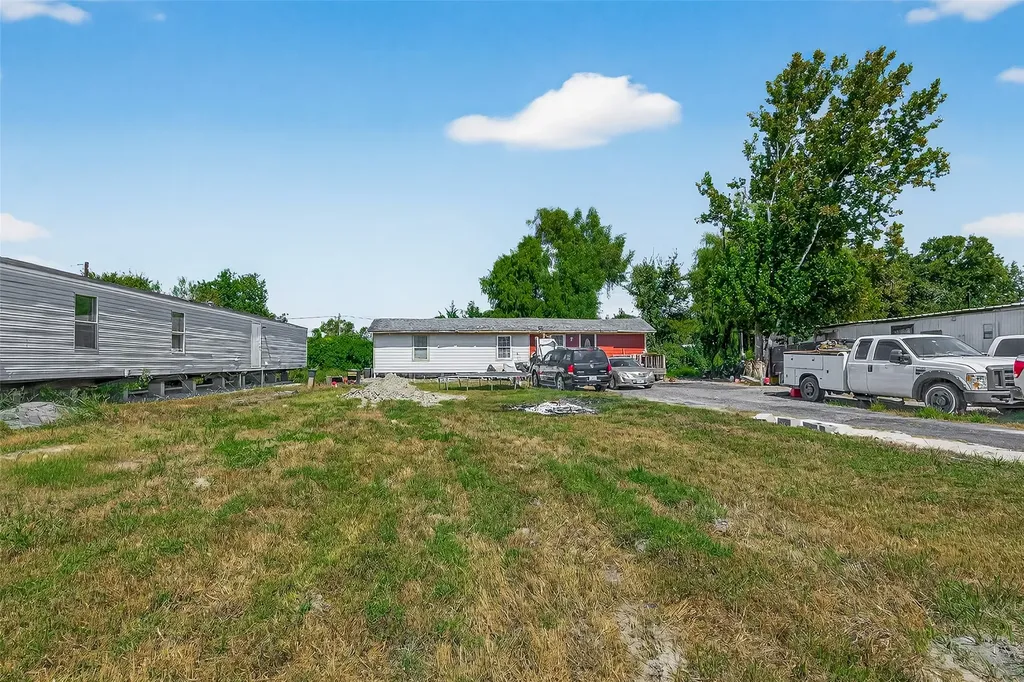 14215 Sweeney Road Houston TX 77060