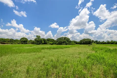 4900 Andreas Road Round Top TX 78954