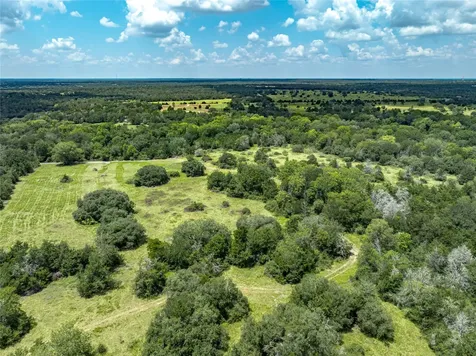 4900 Andreas Road Round Top TX 78954
