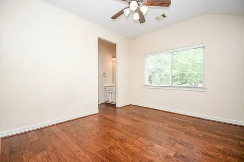 7418 Dresden Avenue Sugar Land TX 77479
