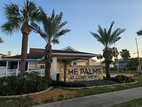 3506 Cove View Boulevard 1324 Galveston TX 77554