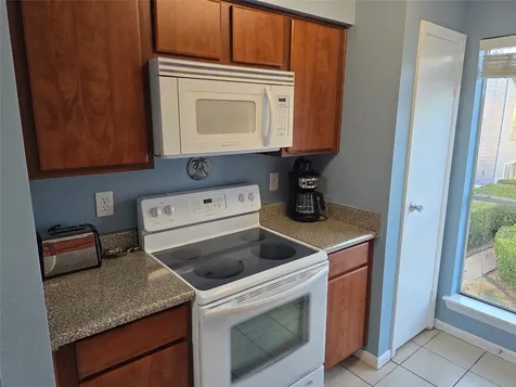 3506 Cove View Boulevard 1324 Galveston TX 77554