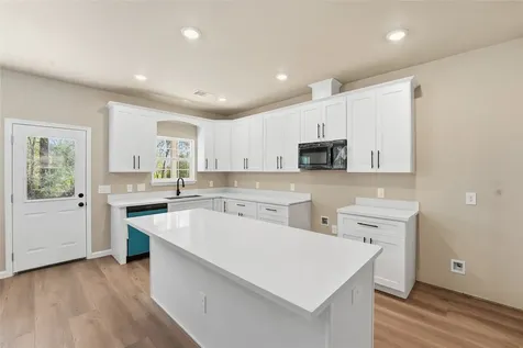 815 Magnolia Avenue Crosby TX 77532