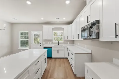 815 Magnolia Avenue Crosby TX 77532