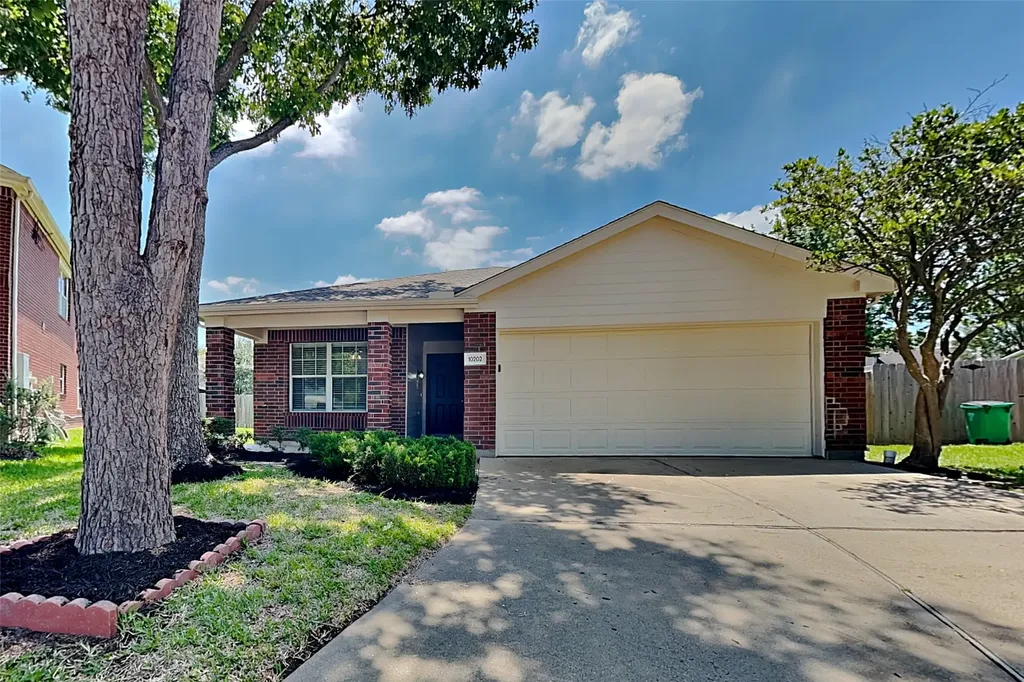 10202 Peridot Cove Houston TX 77095