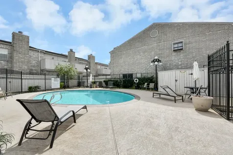 3800 Tanglewilde Street 301 Houston TX 77063