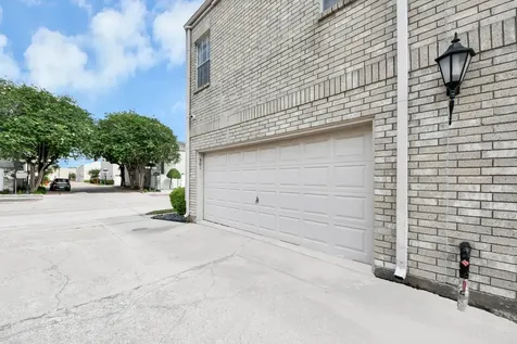 3800 Tanglewilde Street 301 Houston TX 77063