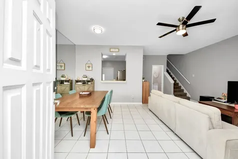 3800 Tanglewilde Street 301 Houston TX 77063