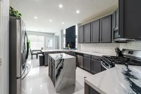 3707 Pine View Court Pearland TX 77581