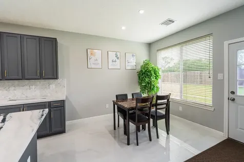 3707 Pine View Court Pearland TX 77581