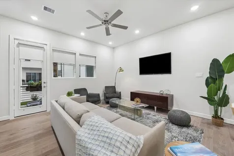 6340 Paddington Bend Drive Houston TX 77008
