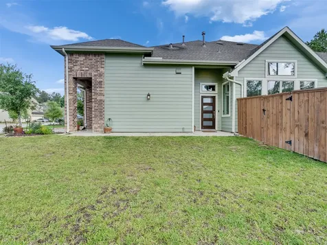 212 S Spotted Fern Drive Montgomery TX 77316