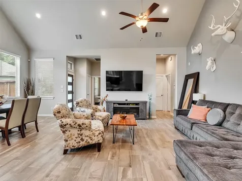 212 S Spotted Fern Drive Montgomery TX 77316