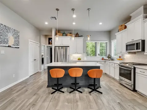 212 S Spotted Fern Drive Montgomery TX 77316