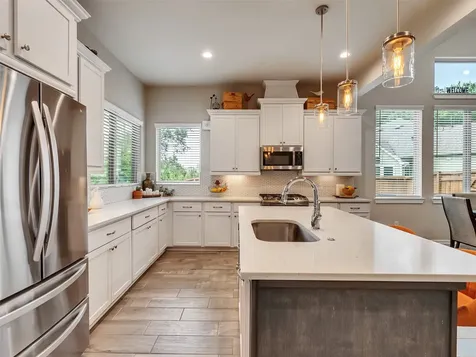 212 S Spotted Fern Drive Montgomery TX 77316