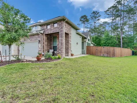 212 S Spotted Fern Drive Montgomery TX 77316